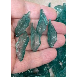 5x Green Glass 34mm Leaf Beads