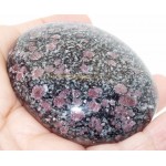 Spinel In Matrix Palmstone Pebble 6