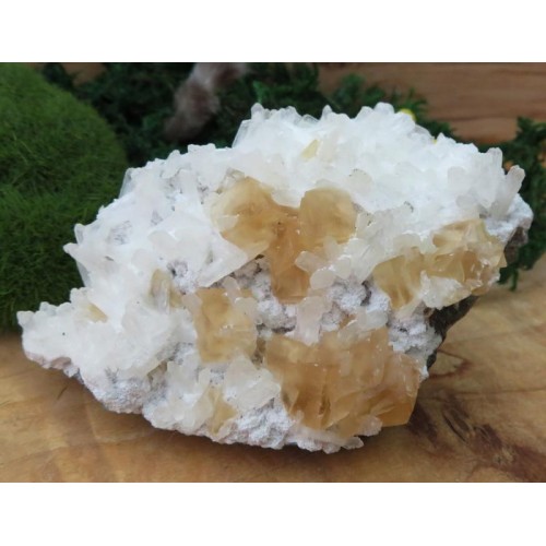 Honey Calcite on Quartz Gemstone Specimen 01