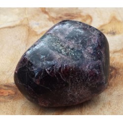 Garnet Nugget 05