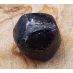 Garnet Nugget 09